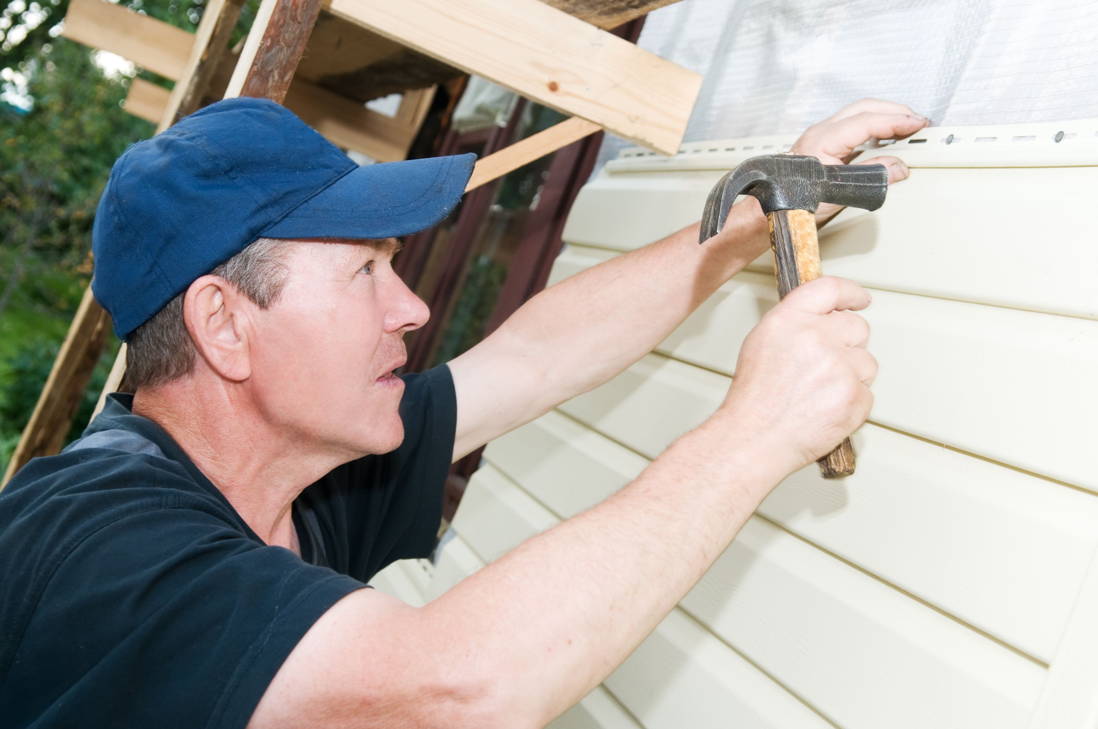 What Can Home owners Expect When They Need Siding Repair Services?