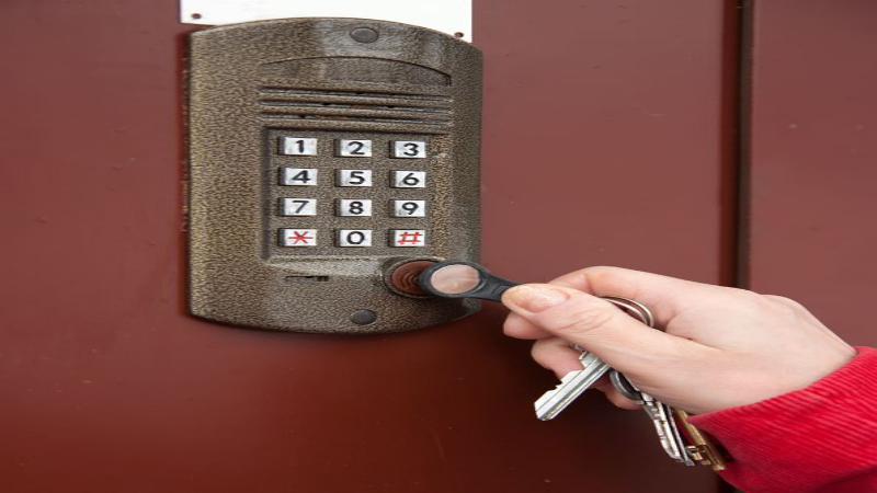 To Keep your Home Safe Install a Surveillance System