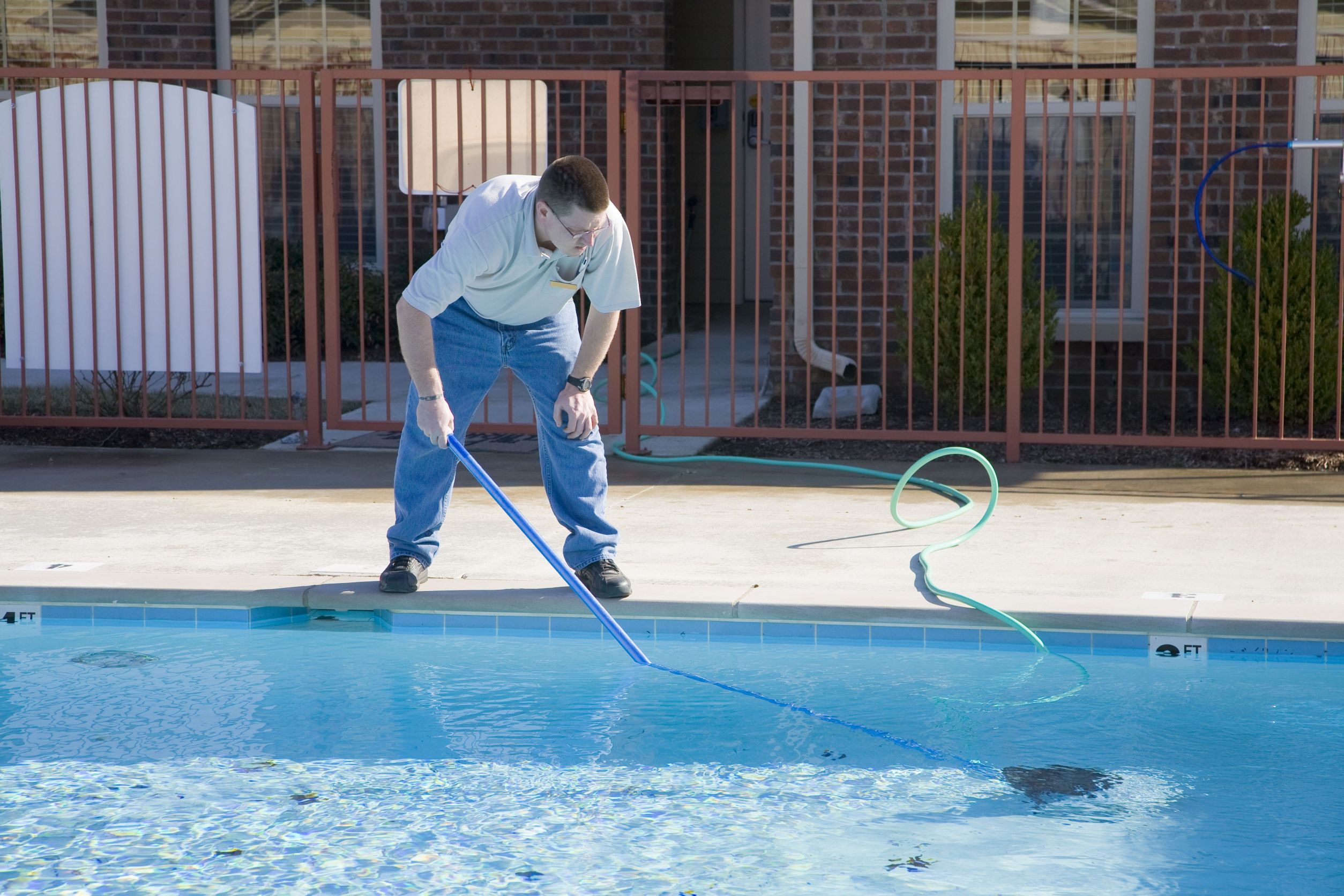 Balancing of Pool Chemicals in Houston as Part of a Service Contract or Routine Do-It-Yourself Project