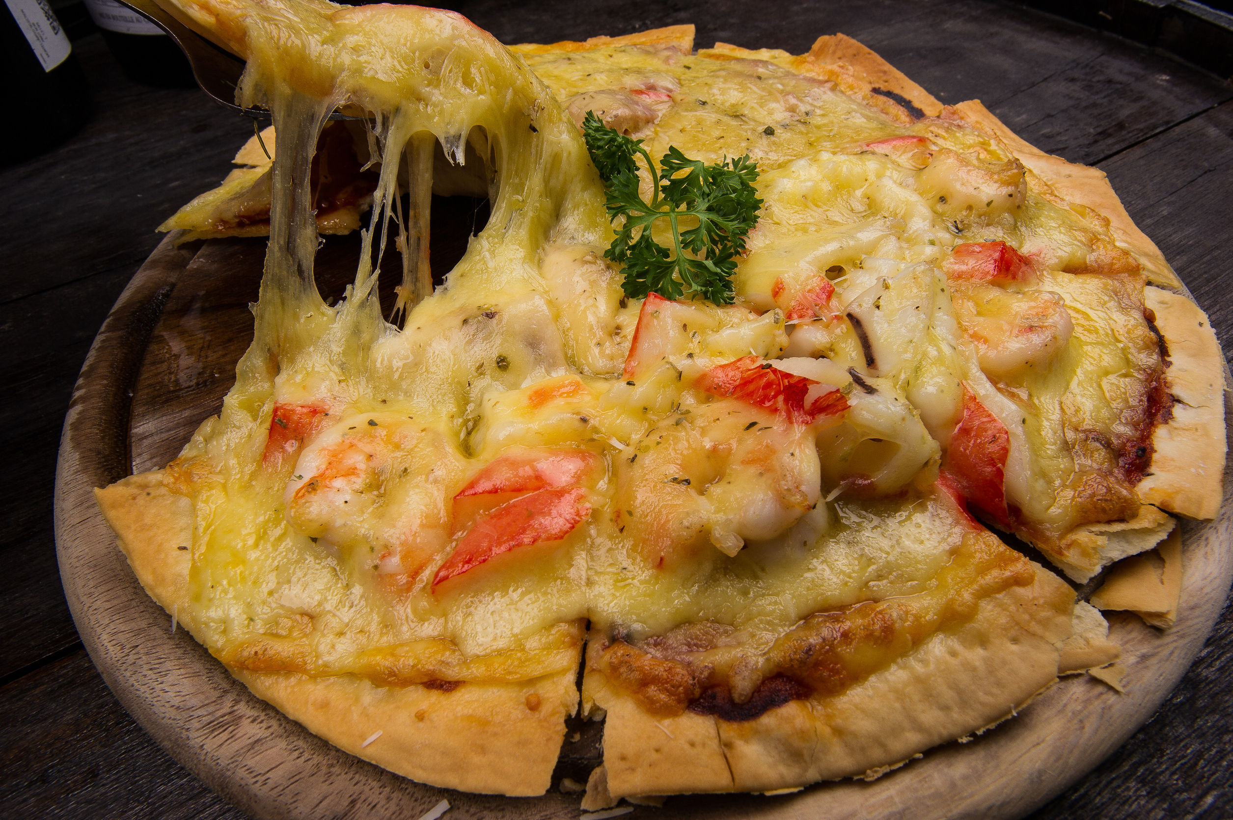 Satisfy Late Night Cravings with Online Pizza Delivery, Evansville, IN Residents Love