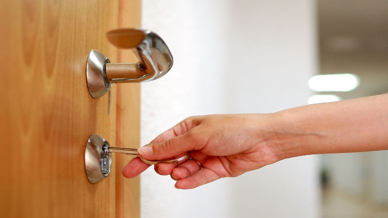 SOLVING PROBLEMS WITH THE HELP OF A RESIDENTIAL LOCKSMITH IN ST LOUIS MO