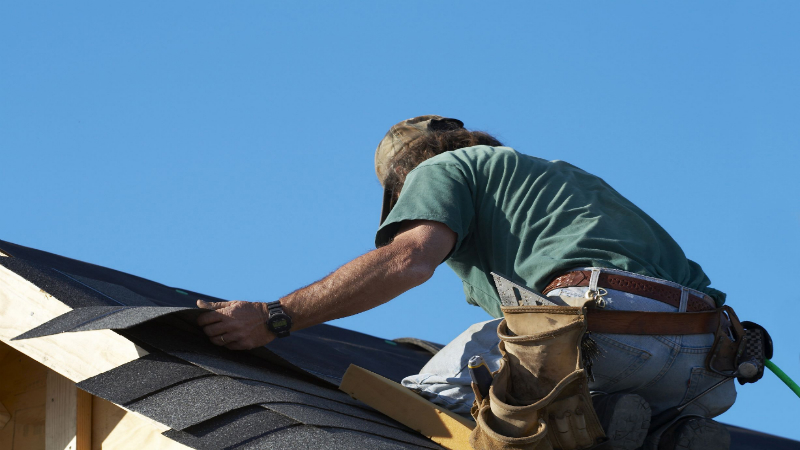 Asphalt Roofing in Roswell – The Importance of Color