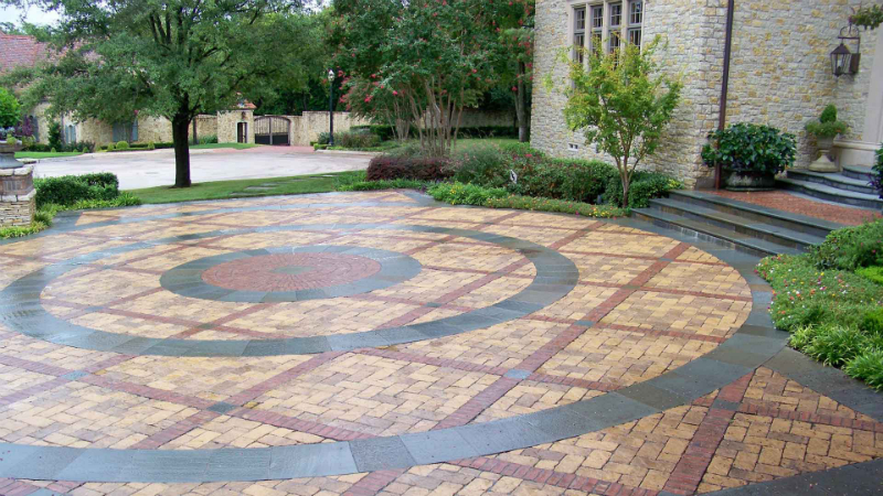 4 Tips for Designing Your Outdoor Kitchen