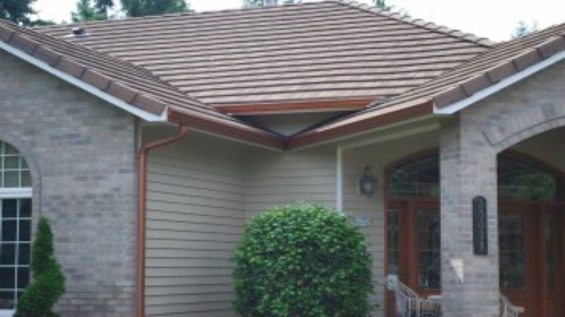Protect Your Home Against Water Damage With Rain Gutter Replacement in Eden Prairie Experts