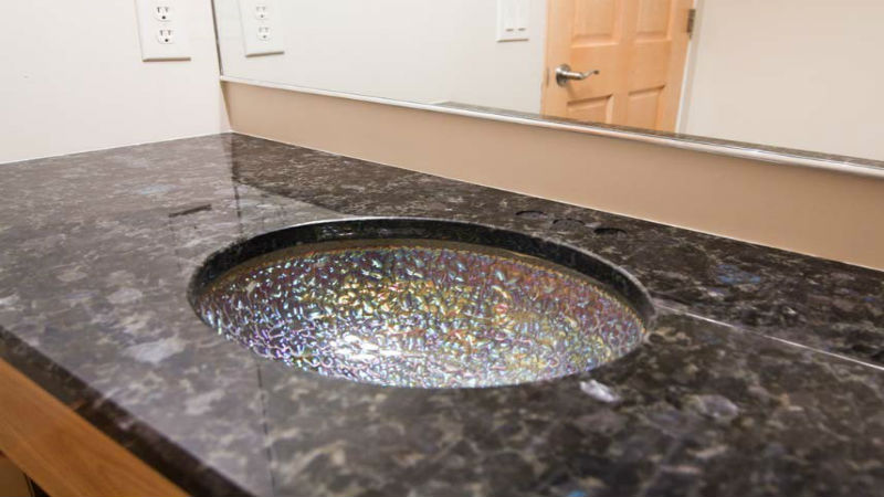 Are Quartz Countertops in Maple Grove, MN Right for You?