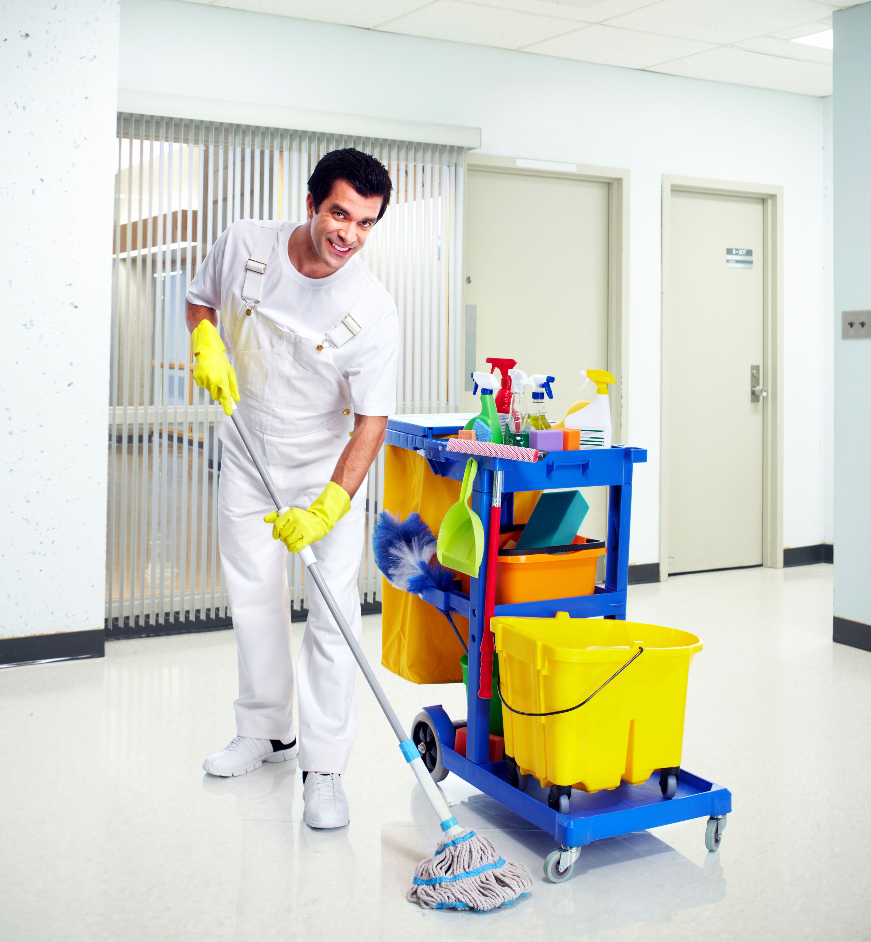 The Advantages of Using Janitorial in Long Beach, California Versus In-house Staffing