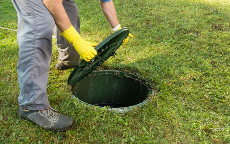 What Happens During Grease Trap Cleaning in Conroe TX?