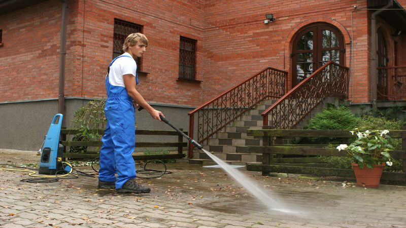 The Simple Guide to Buying a Portable Pressure Washer in Middletown, NJ