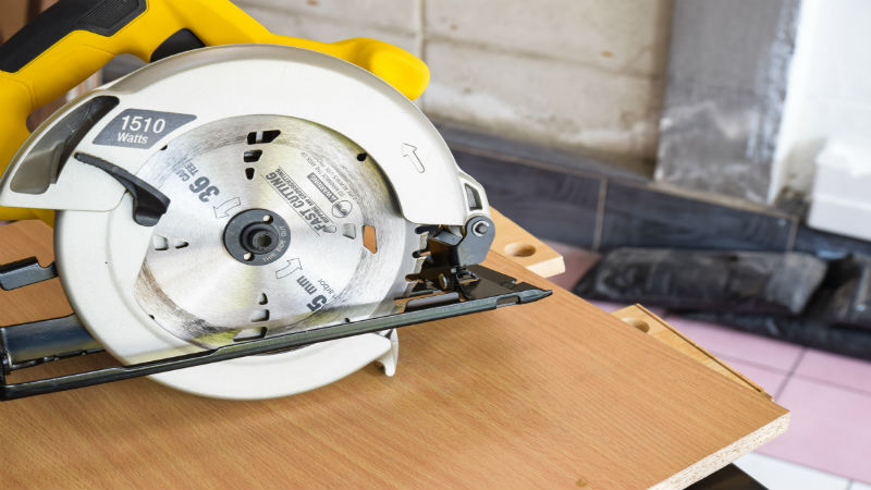 Using a Raimondi Wet Saw To Get Great Tiling Results