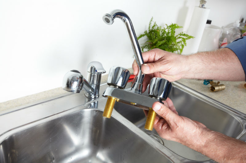 Advantages of Using a Drain Cleaning Service in Skokie for Clogged Drains