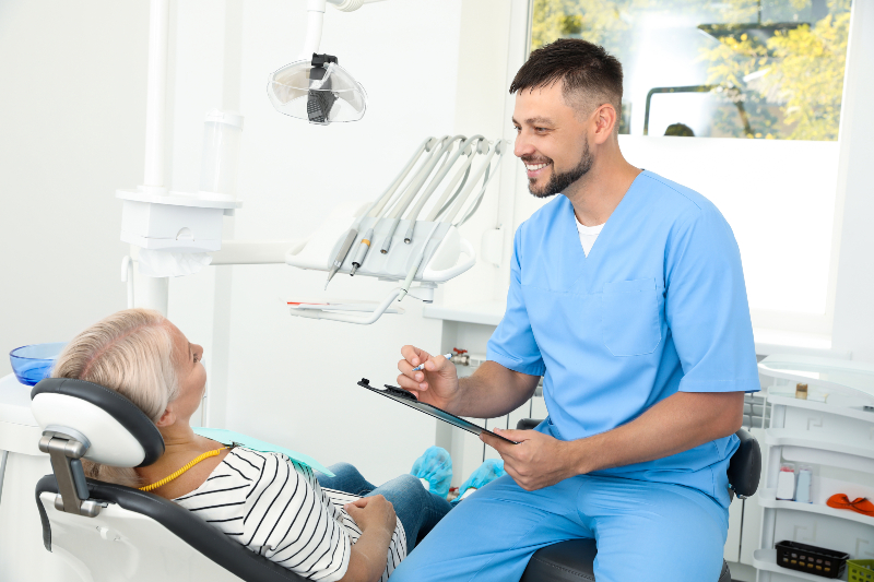 What Conditions Require Treatment at a Chicago Emergency Dental Clinic?