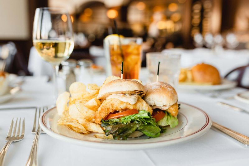 A Taste of the Sea: Discovering a Seafood Restaurant Near Minneapolis