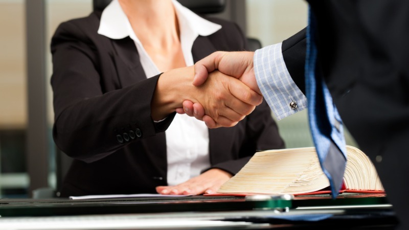 Navigating Insurance Claims with a Car Accident Lawyer In Bastrop, LA, for Maximum Compensation