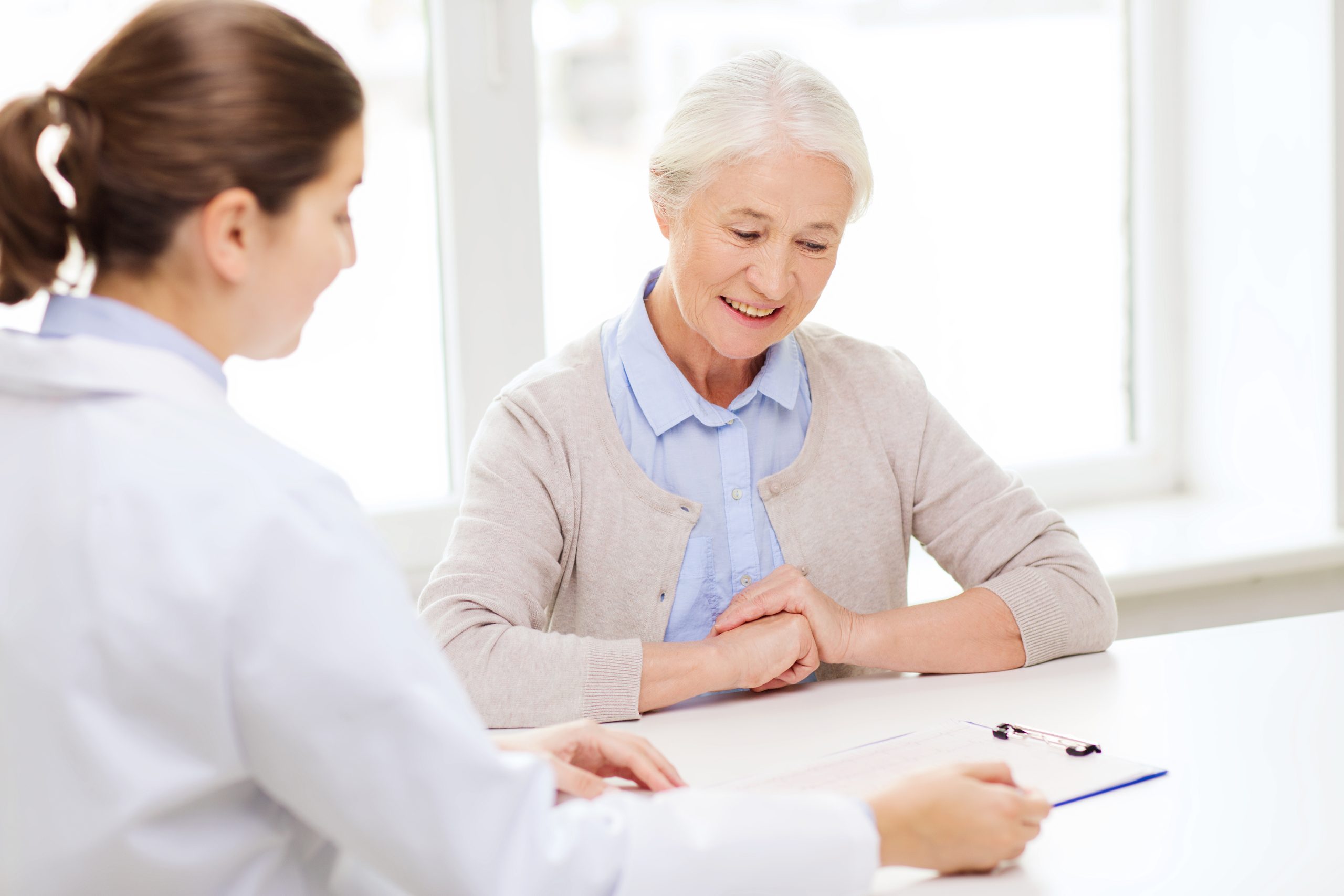 Choosing in-home care agencies near Eden Prairie MN for personalized senior assistance