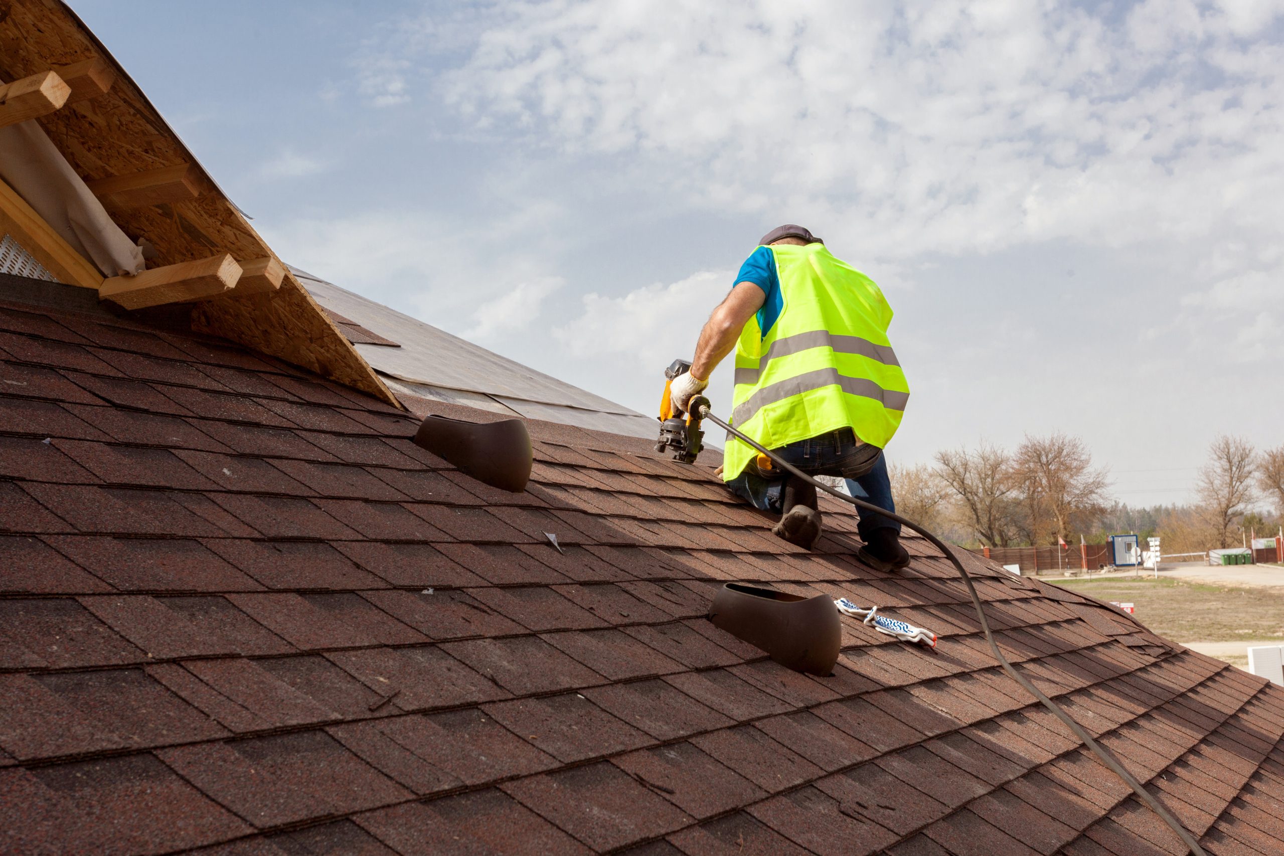 Roof Inspection and Maintenance: Essential for Arizona Homeowners