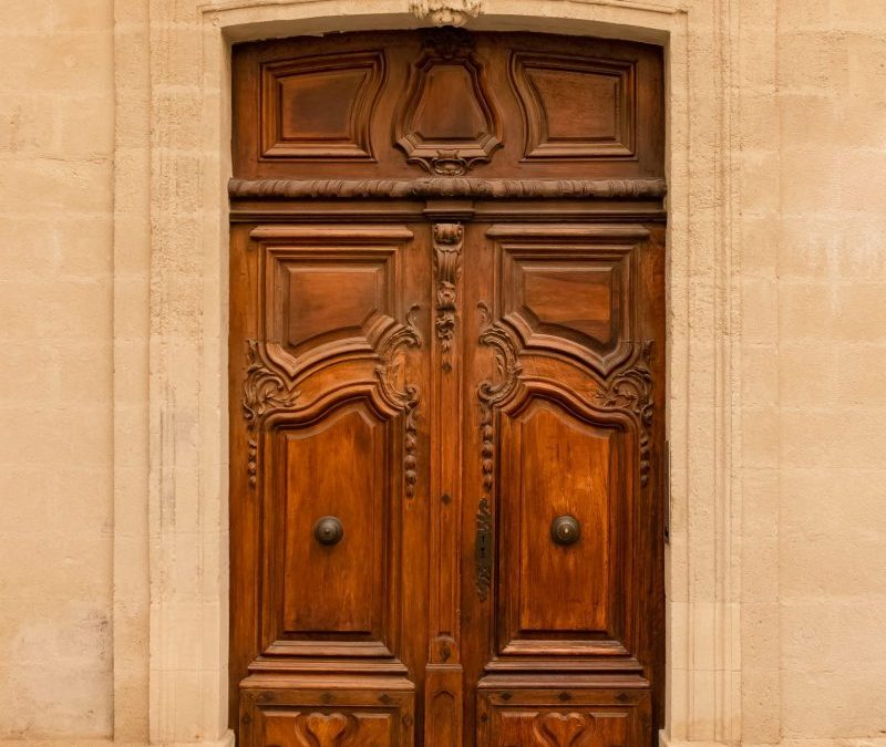 How Custom Wood Doors Enhance Home Value and Curb Appeal