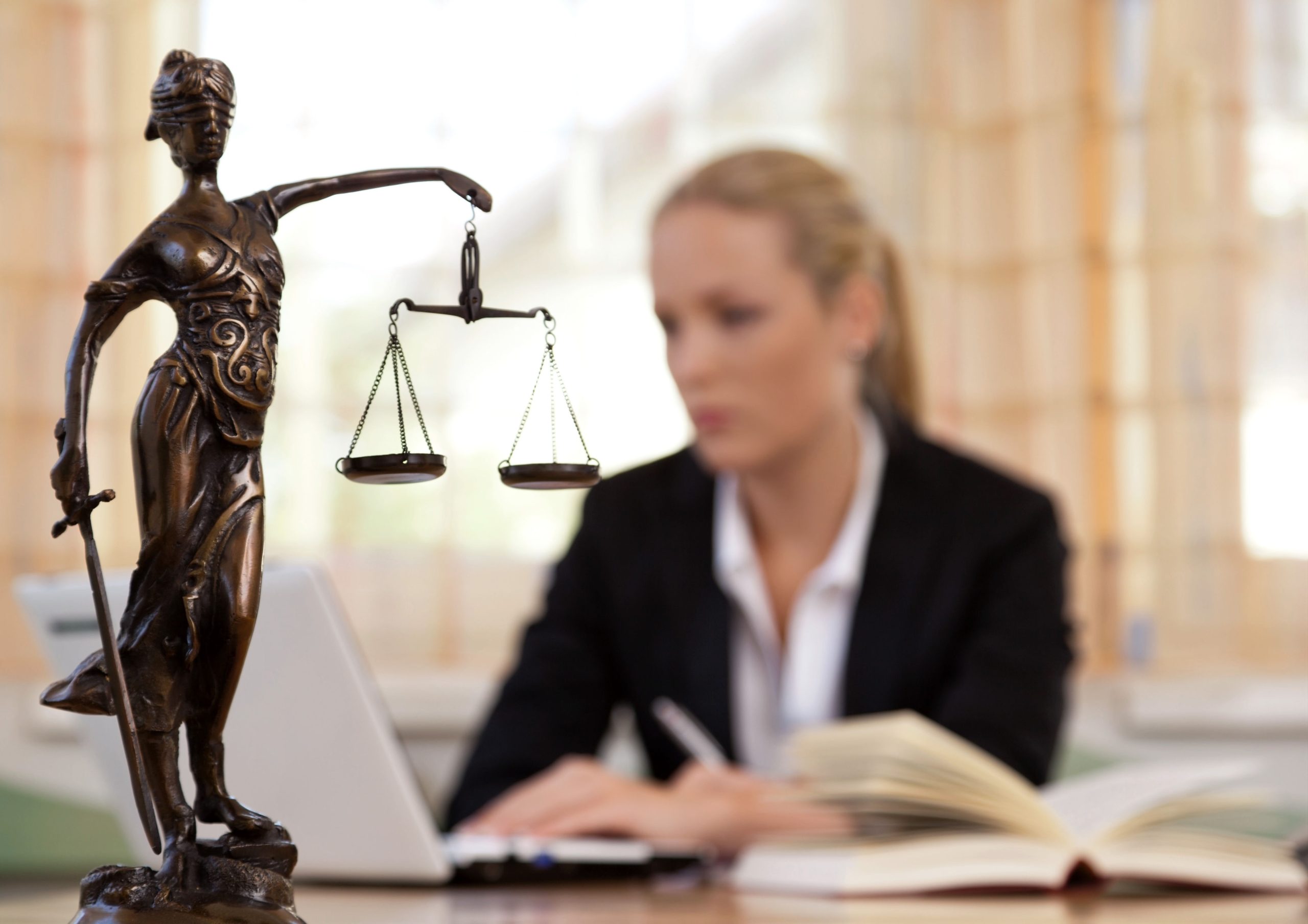 Understanding Your Rights With a Workplace Injury Lawyer Paramount CA Can Trust