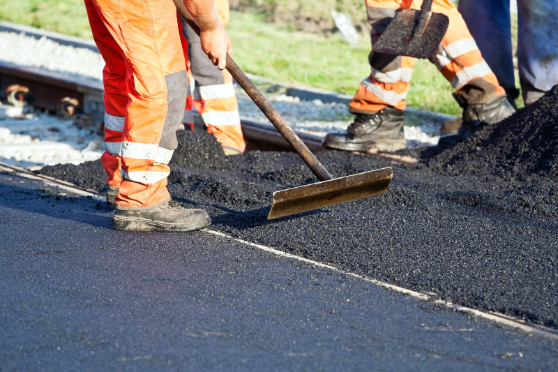 How asphalt sales Kennesaw, GA, serve quality paving needs in your neighborhood