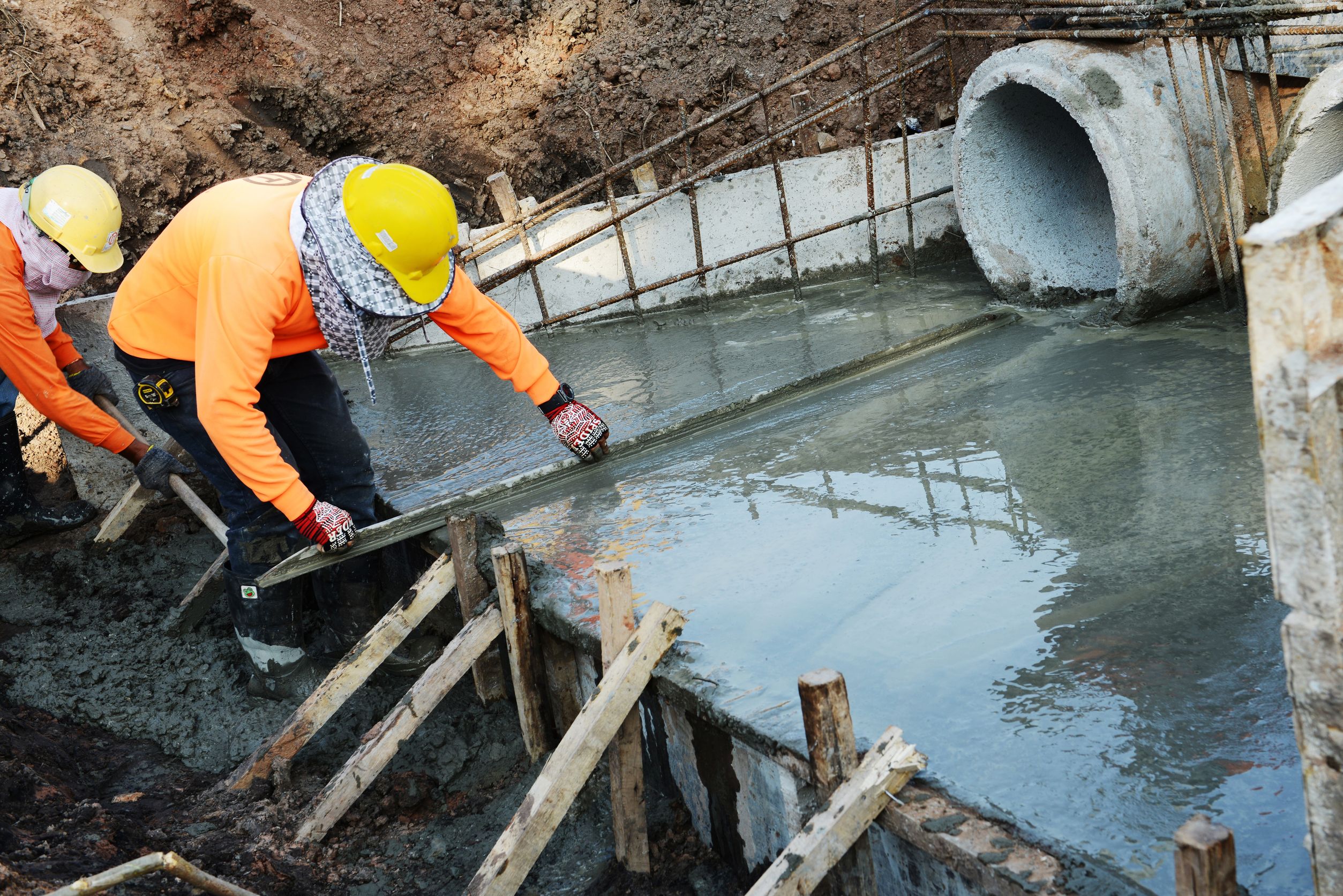 Why Industrial Concrete Construction in Athens, TN, Is Key to Durable Facility Foundations