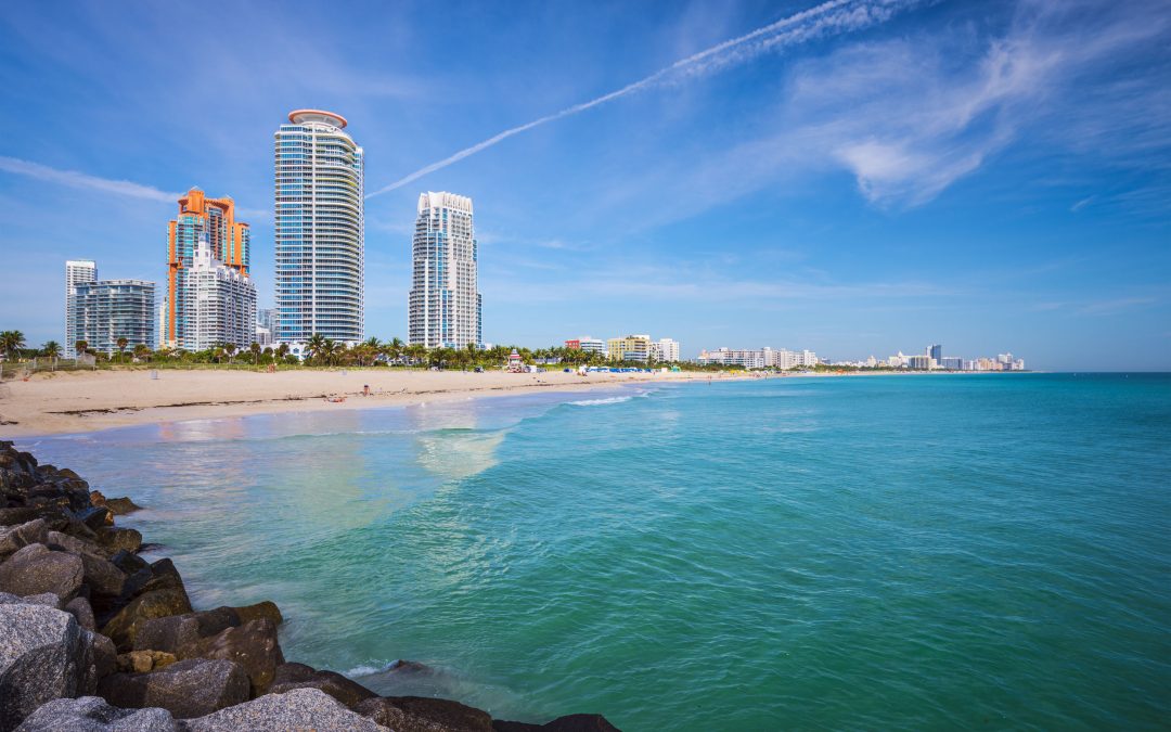 Enjoy breathtaking views from waterfront condos in Boca Raton, FL, in every season.